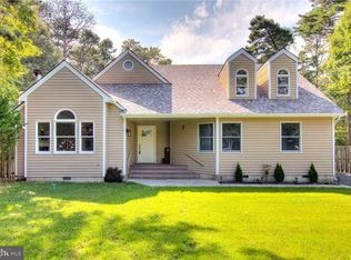 7 Pineoak Dr, Little Egg Harbor, NJ 08087