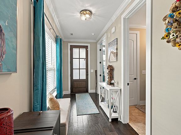 5th image of 1018 Laffite Way
