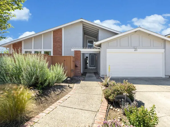 1377 Shelby Dr, Fairfield, CA 94534