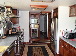 39225 McKenzie Hwy, Springfield, OR 97478