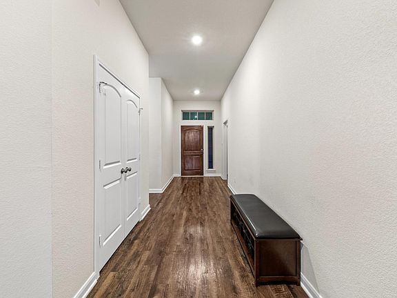 3rd image of 5226 Fenton Ln