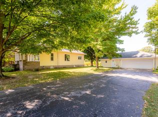 4672 Scottdale Rd, Saint Joseph, MI 49085