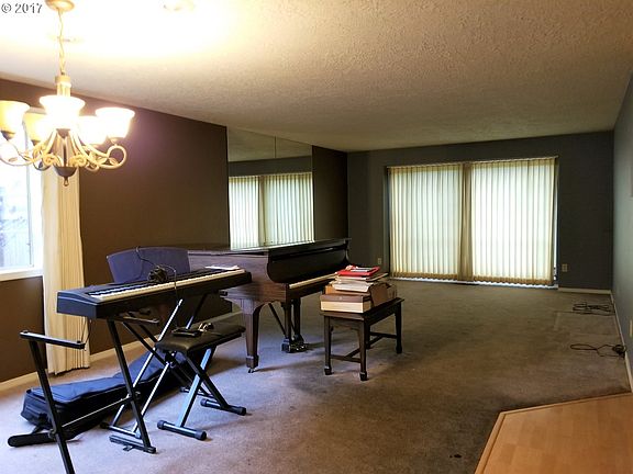 2nd image of 3612 SE 167th Ct