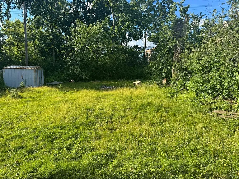 28 W Willow St — Photo 19