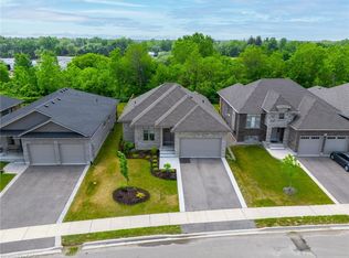 50 Vanrooy Trl, Norfolk County, ON N0E 1Y0