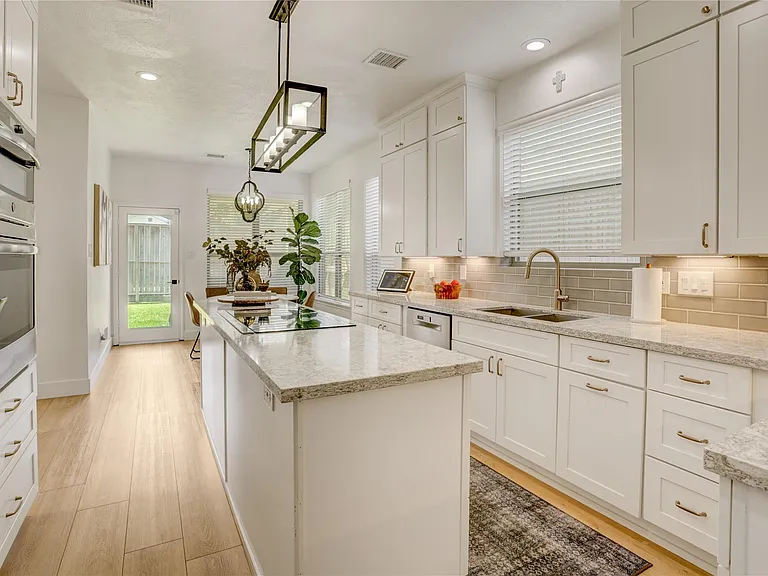 11703 Wickhollow Ln — Photo 13