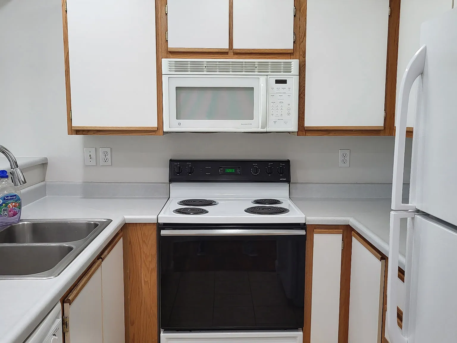 7157 SW Sagert St — Photo 4