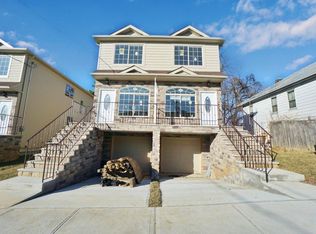 37 Oakville St #A, Staten Island, NY 10314