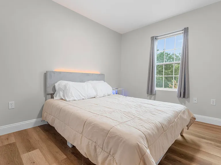 342 Front St #2 — Photo 42