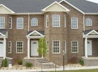 80 Phoenix Blvd NW, Christiansburg, VA 24073