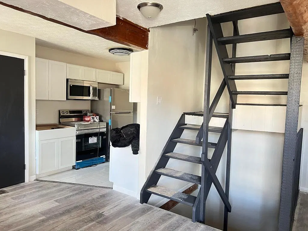 128 W 9th Ave — Photo 3