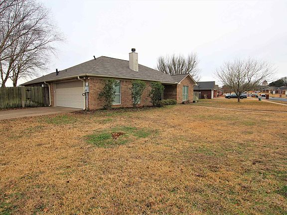 2nd image of 11121 Triple Crown Dr