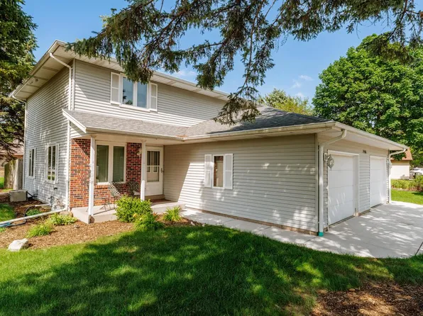 716 Fox LANE, Waterford, WI 53185