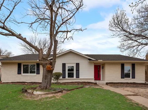 5133 Barcelona Dr, Garland, TX 75043