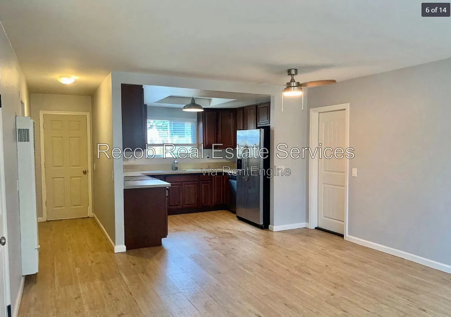 2 bed, 2.0 bath, 800 sqft, $2,200 — Photo 3