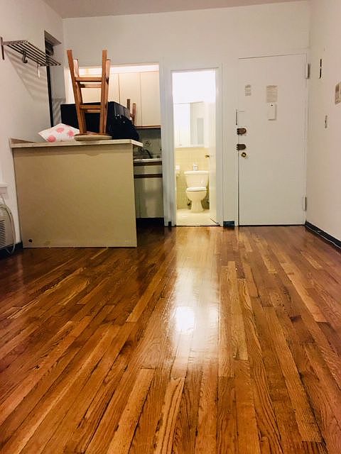 1st image of 209 E 81st St #C3