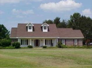 2330 Self Creek Rd, Starkville, MS 39759