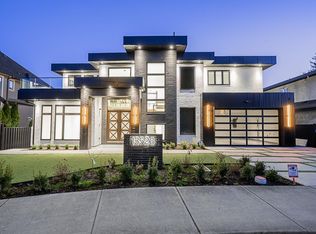 13528 14th Ave, Surrey, BC V4A 5H5