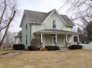 18 N Delphi Rd, Rossville, IN 46065