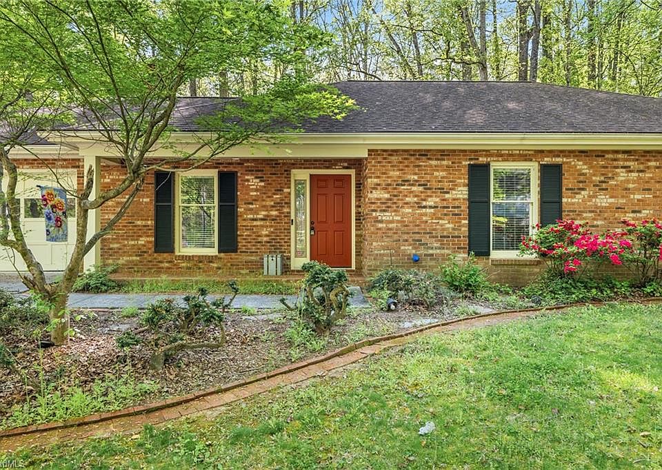 1st image of 457 Valleymeade Dr