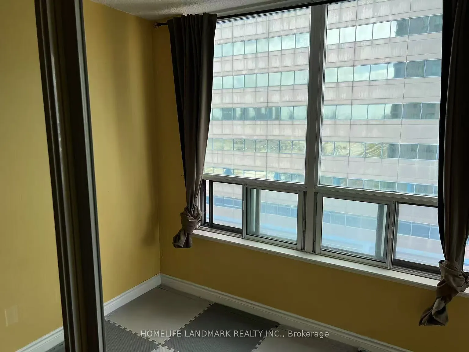 2 bed, $2,300 — Photo 4