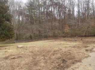 124 E 8th Street, Rocky Top, TN 37769