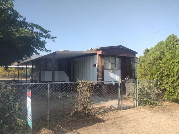 2040 Young Ave, Lake Isabella, CA 93240