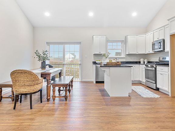 5th image of 115 Hinson Dr