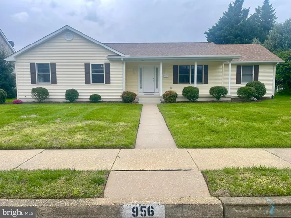956 Westview Ter, Dover, DE 19904