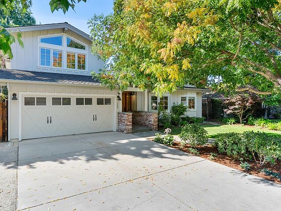 3rd image of 360 Claremont Way