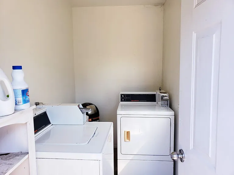 5727 McCommas Blvd — Photo 14