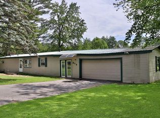 870 Fuller Rd, Peru, NY 12972