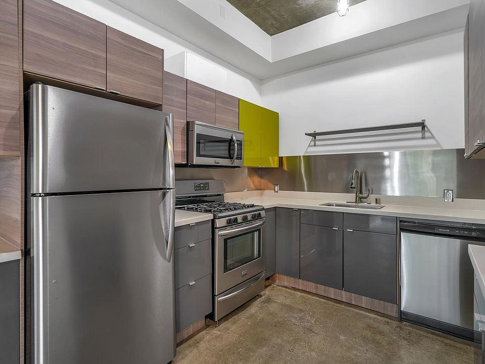 450 Sqft Studio