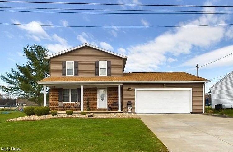 1st image of 260 Lincoln Dr