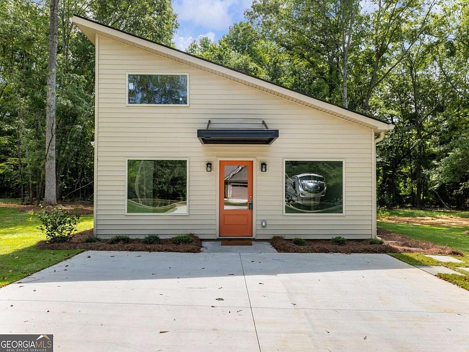 1st image of 8083 Beachwood Dr