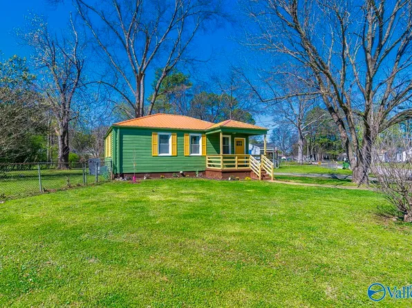 1001 Parklane St NW, Huntsville, AL 35816