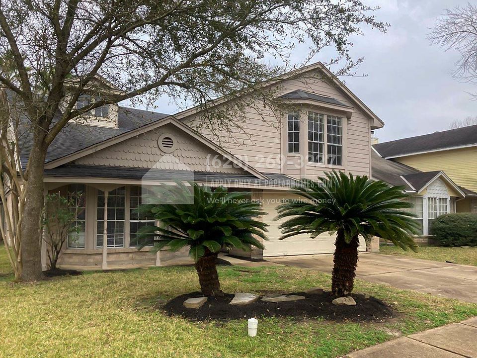 1st image of 16034 Mission Village Dr