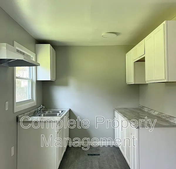 2432 Ishkooda Rd SW — Photo 5