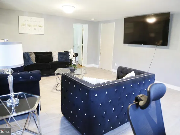 17421 Tripoli Blvd, Dumfries, VA 22026