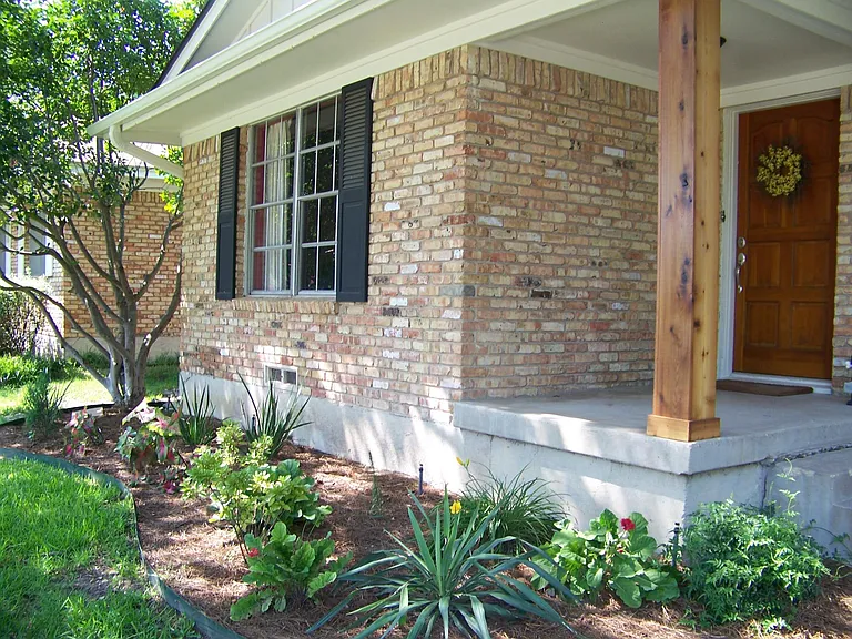 8925 Stanwood Dr — Photo 4