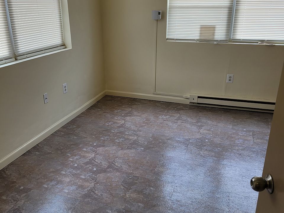 Den/Living Area