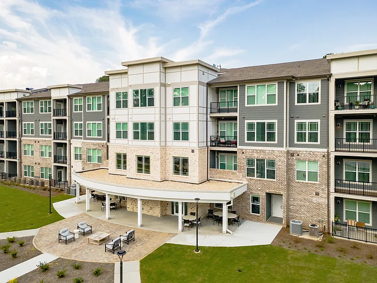 Covington Crossings 55+ Senior Living — Photo 31