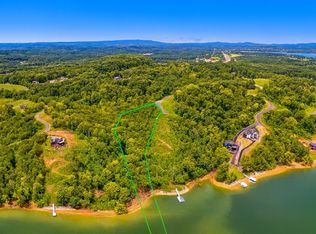 72 Clear Point Trl, Dandridge, TN 37725