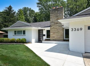 3369 Fairhill Dr, Rocky River, OH 44116