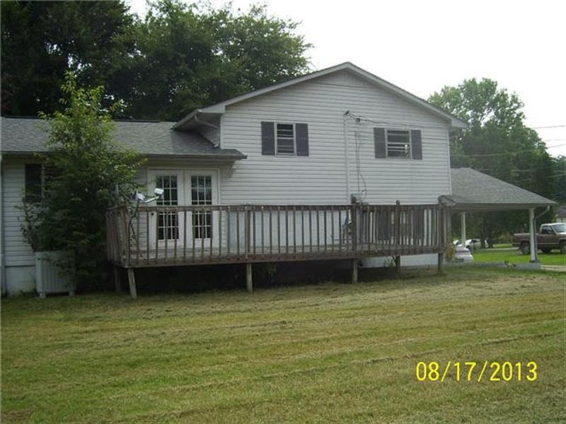 2nd image of 218 Morningside Dr