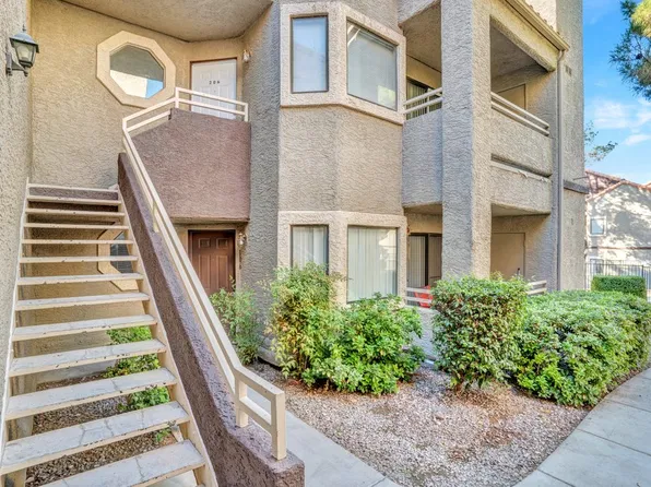 5042 Rainbow Blvd #206, Las Vegas, NV 89103