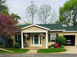 43 Wanakah Hts, Hamburg, NY 14075