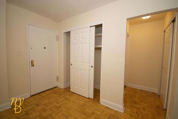 Rented by New York Dwellings LLC | media 22