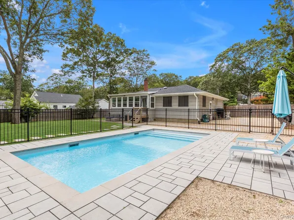 1295 Sigsbee Road, Mattituck, NY 11952