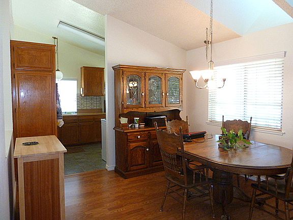 4th image of 42900 Lemonwood Dr